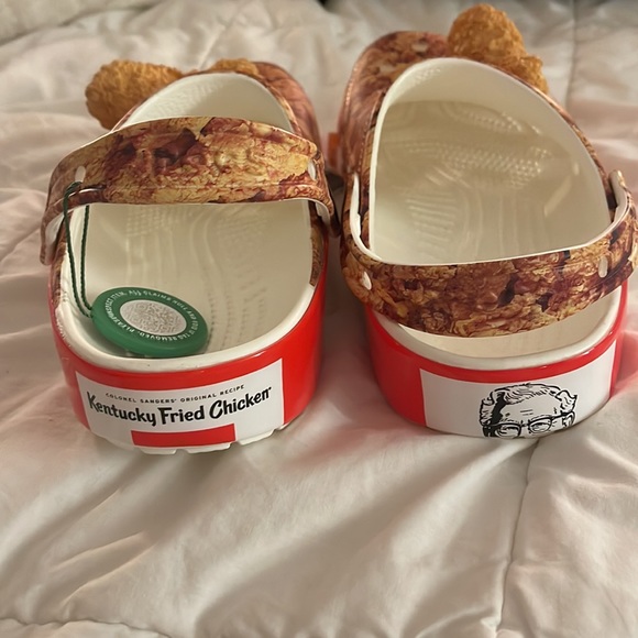 New KFC Crocs - Picture 3 of 10